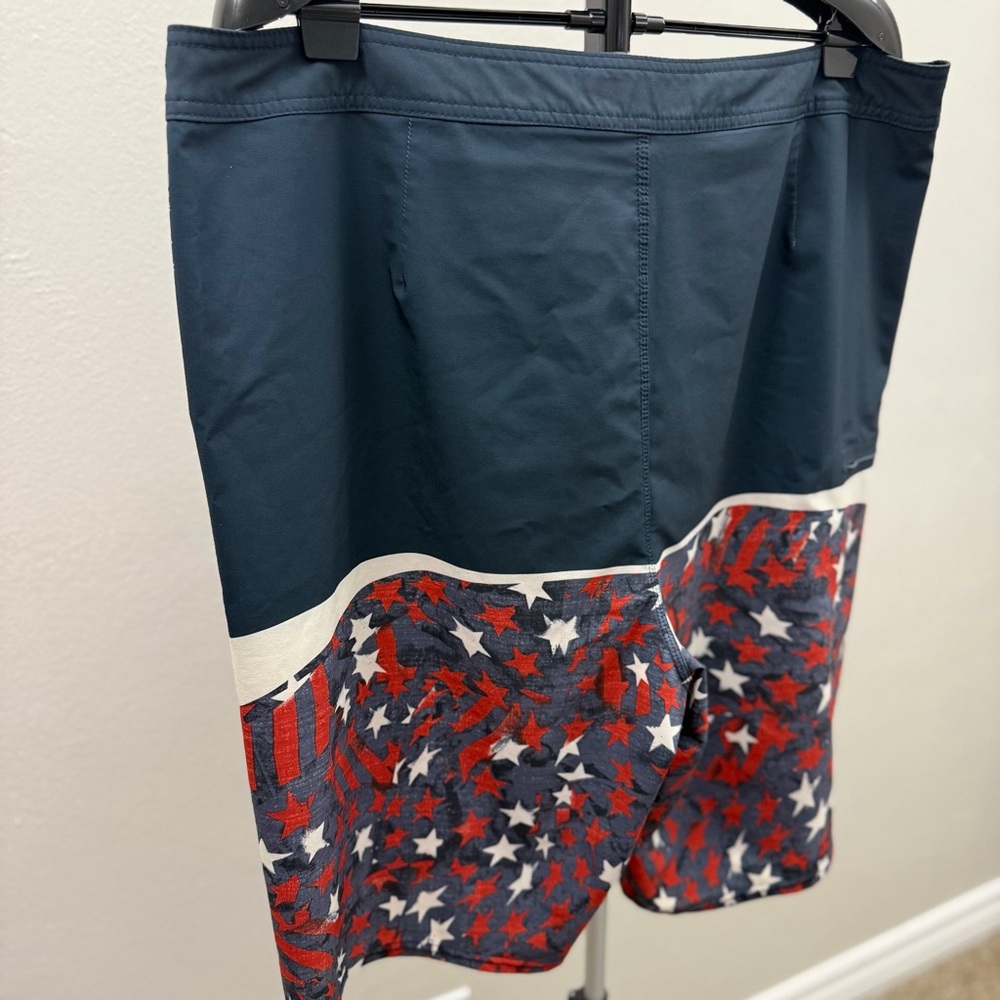 O’Neill Hyperfreak Board Shorts Men 44 Navy Patriotic USA Flag Stretch Surf Swim - Picture 5 of 13